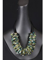 AC01-4431-20 Green, Tan, Black cloth necklace