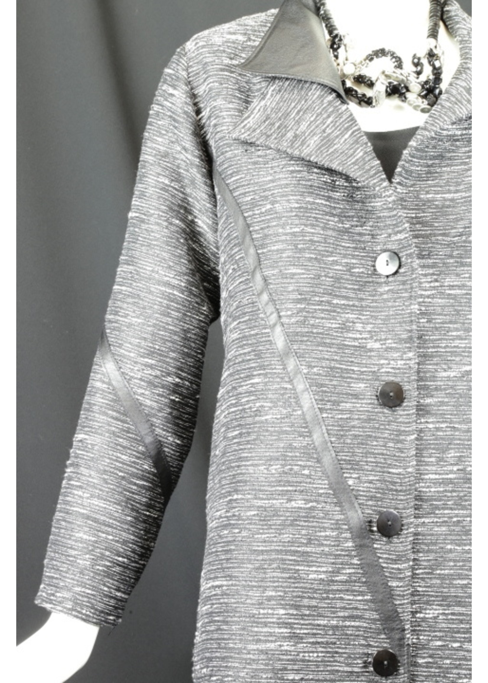 J6148-S2393-M-Double collar Blk/wht Silk Matka W/ Leather Stripes Jacket -M-
