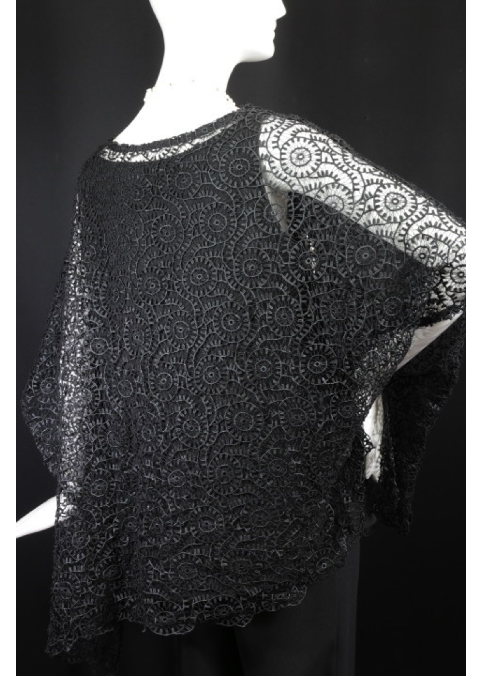 Cape SH999-S2389-O/S-Black Lace Net cape no points