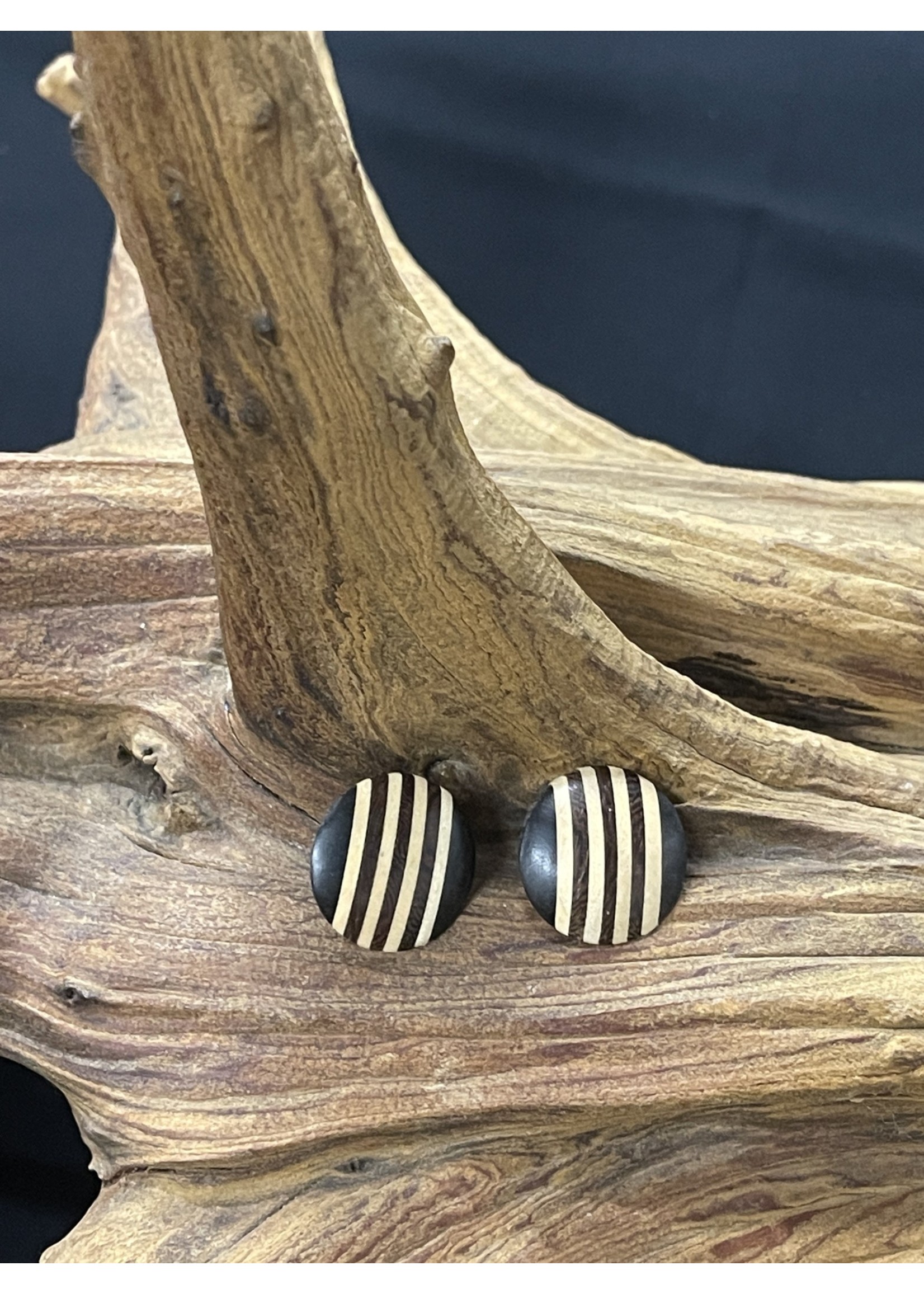 AC01-4202-19 Black Striped wood post earrings