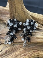 AC01-2082-13 black & clear crystal post  earrings
