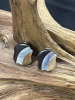 AC01-4400-20 Black,gray & wood earrings