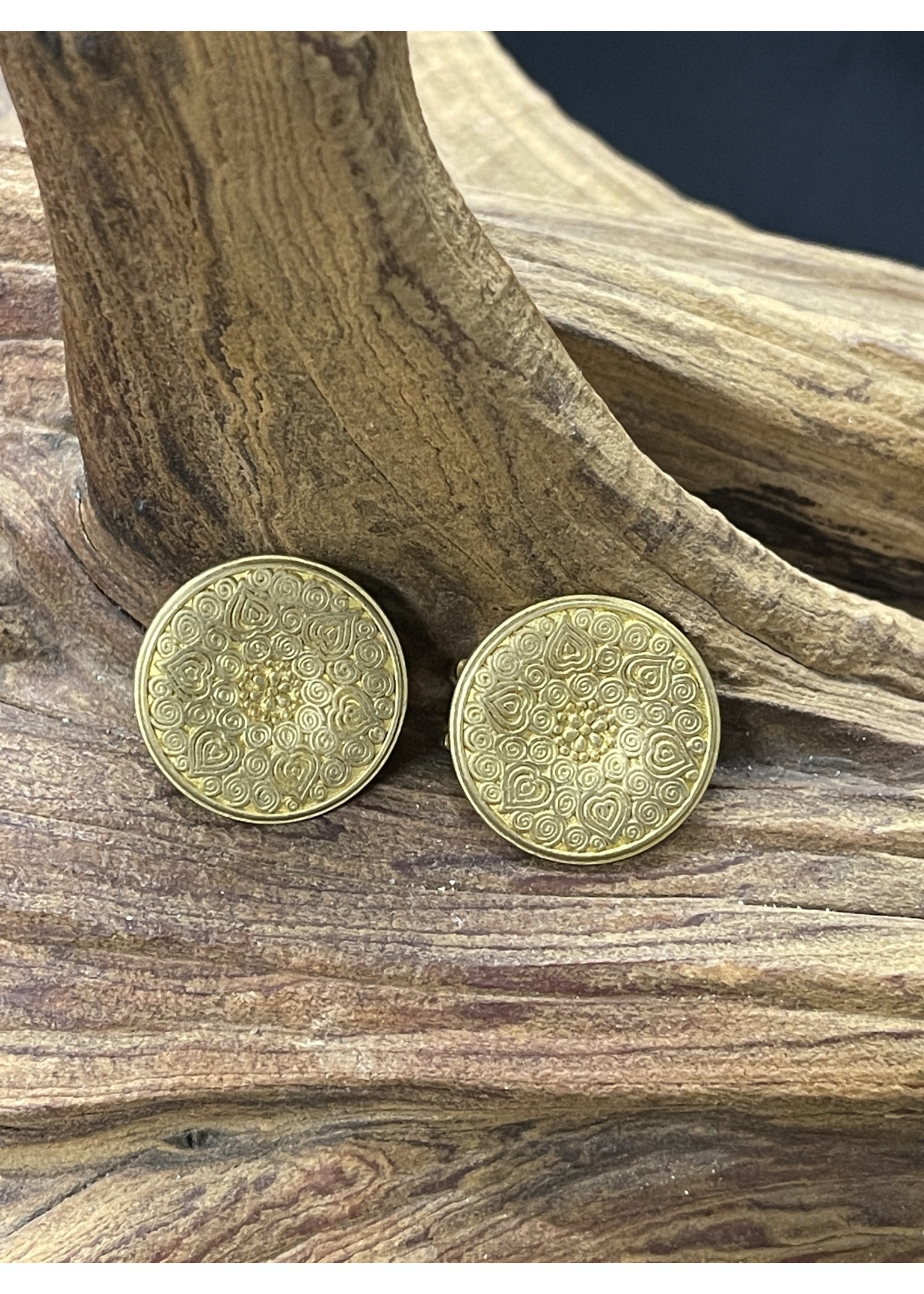 AC01-4495-20 Gold post earrings