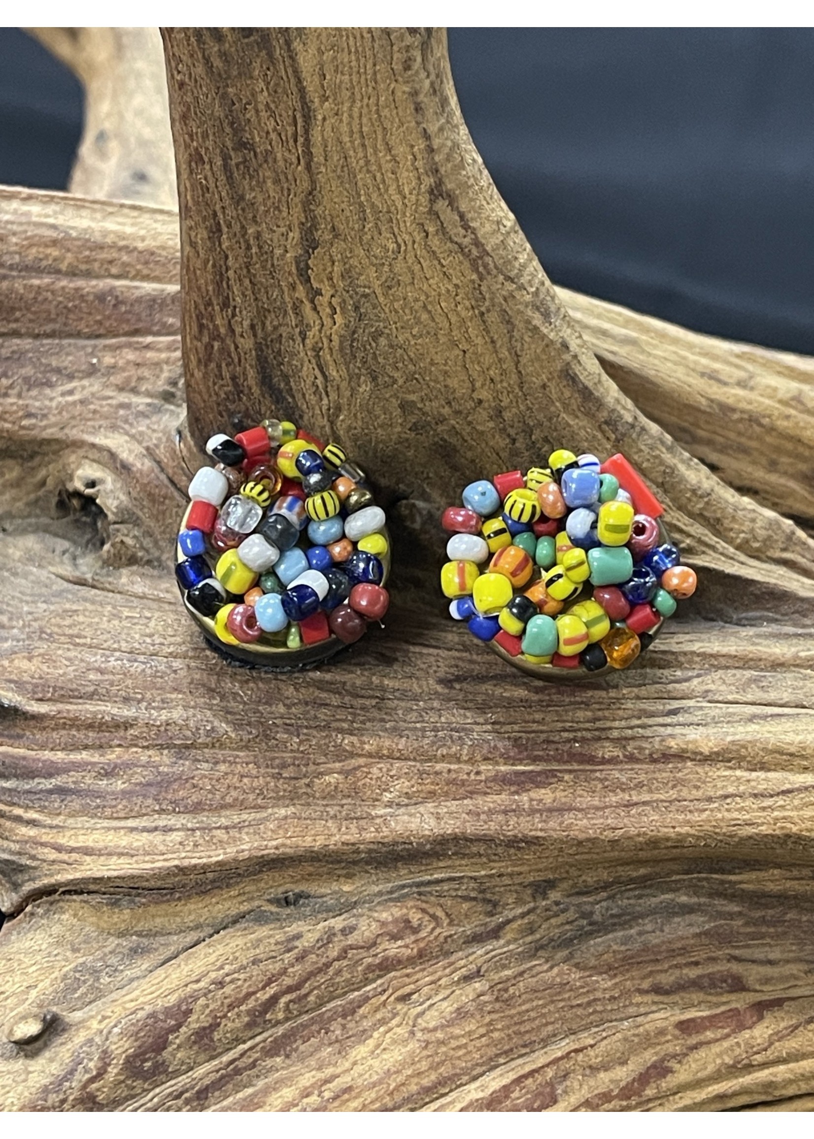 AC01-3857-18 multicolor african beads on post earrings