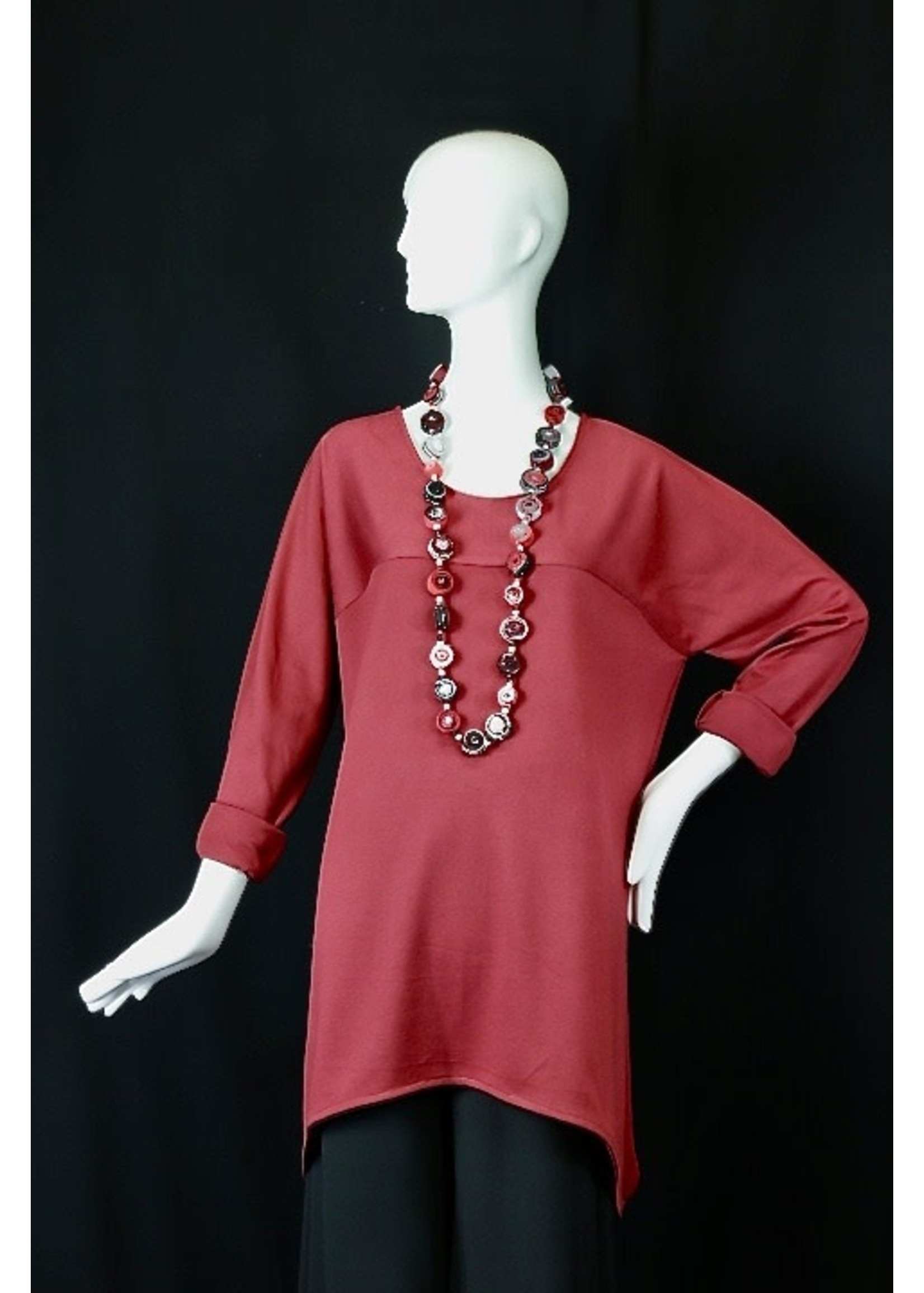 Tunic T2496-ST237-M-Cranberry knit tunic w/side points