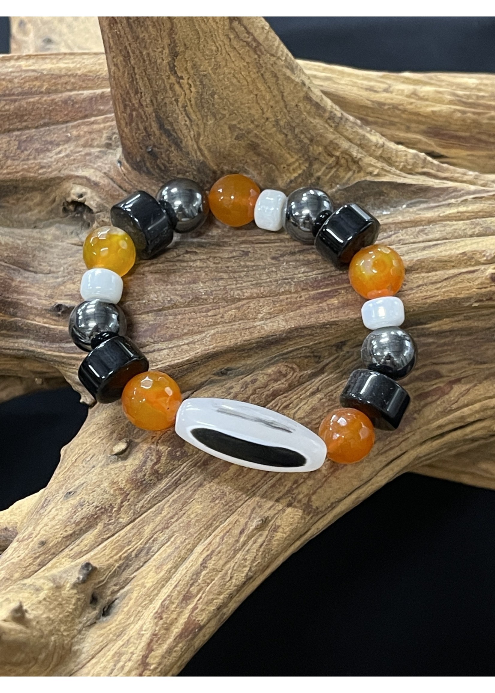 AC01-4149-19 Carnelian Agate & onyx bracelet