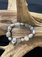 AC01-3585-17 Natural color african beads & antique silver stretch bracelet