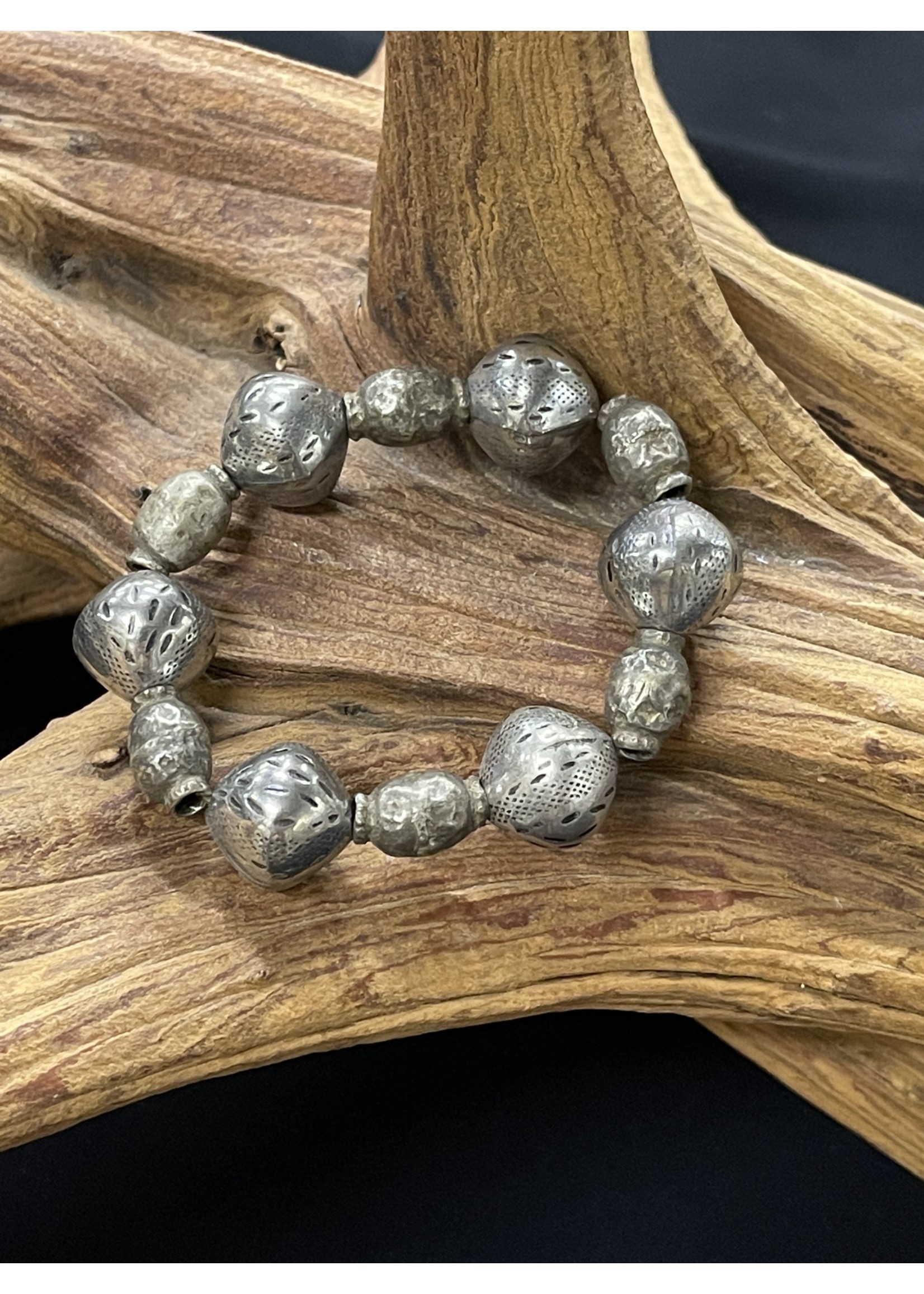 AC01-3462-16 Etched silver beads& African silver prayer beads stretch bracelet