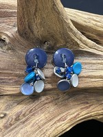 AC01-4710-22 Blue & teal button earrings