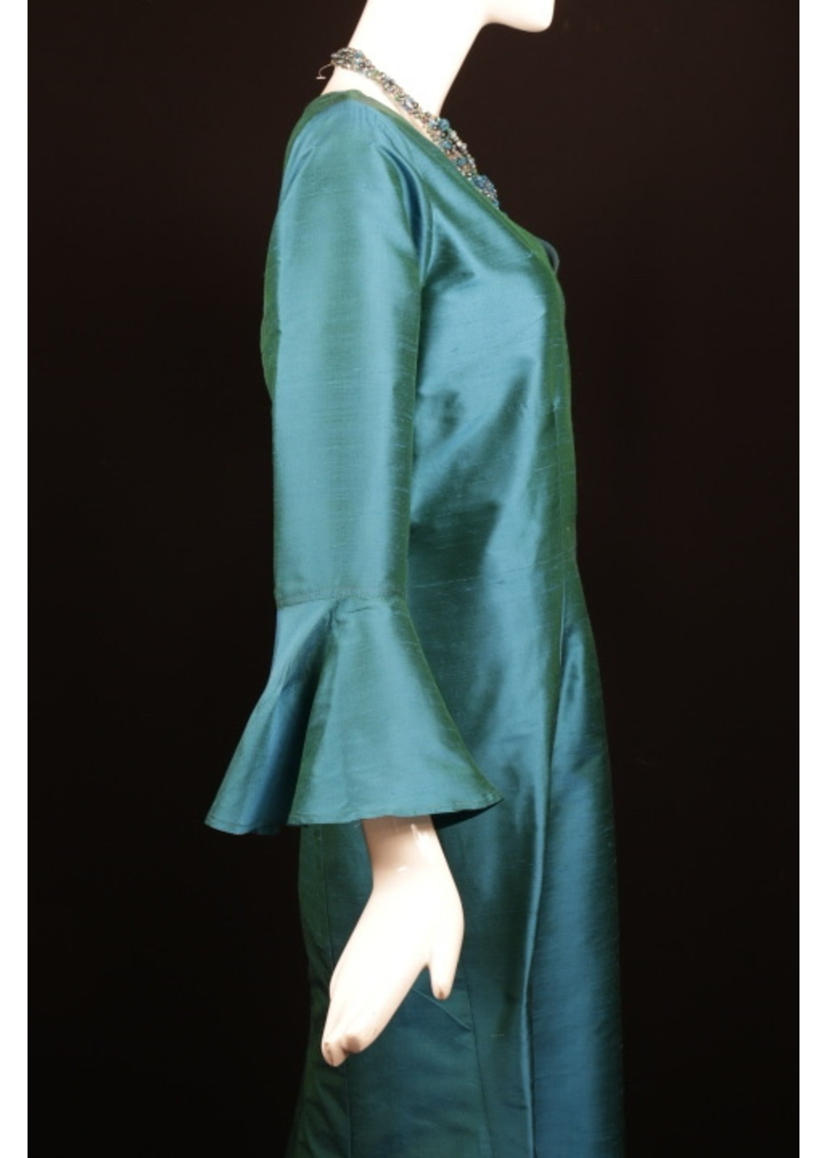 Dress DC407-Sea Silk Dupionni dress with Flounce & Ruffle sleeve  -P-