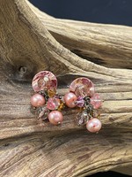 AC01-4709-22 Pink pearls & crystal earrings