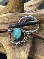 AC01-4275-19 Silver , Turquoise & black horn modern pin