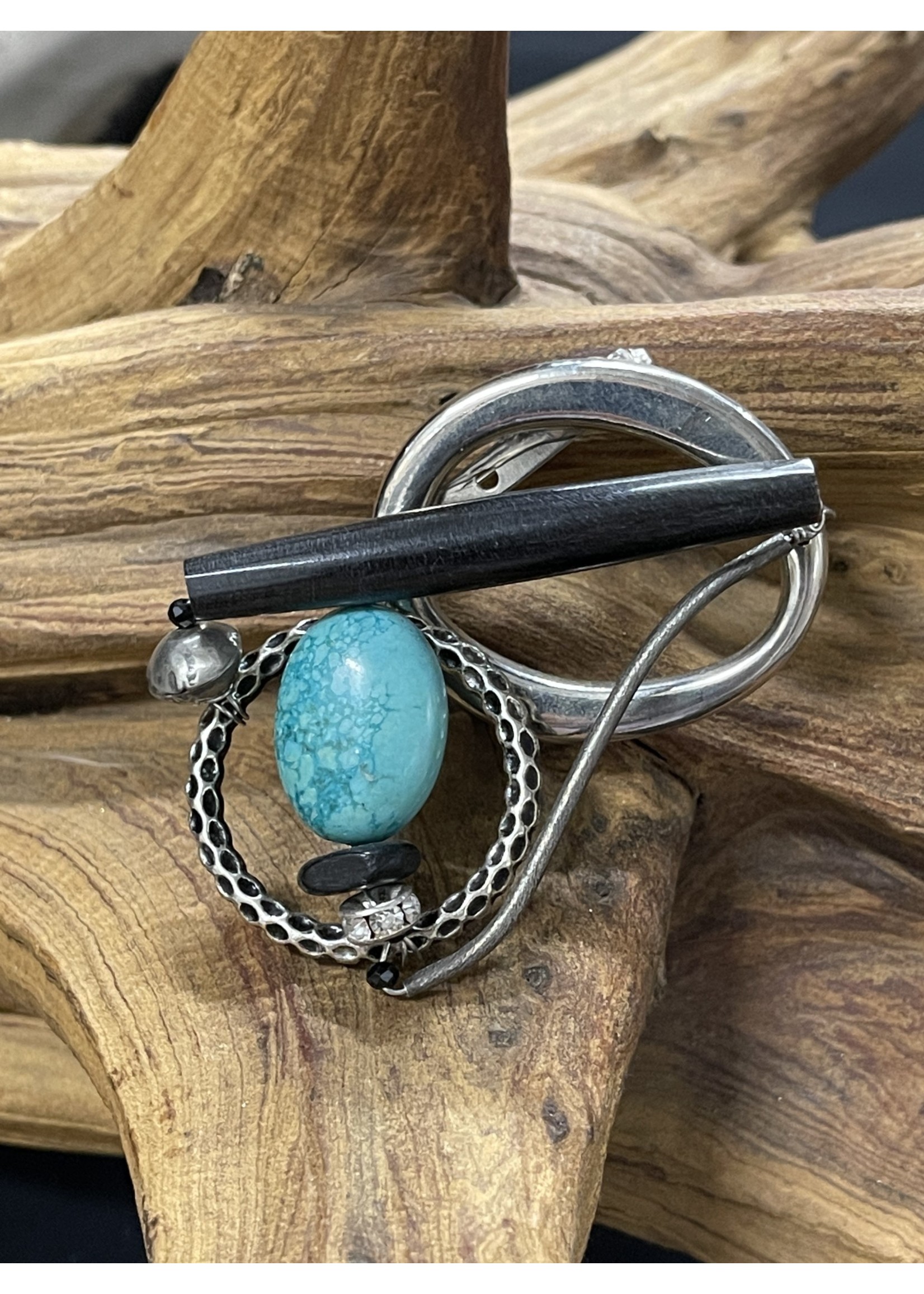 AC01-4275-19 Silver , Turquoise & black horn modern pin