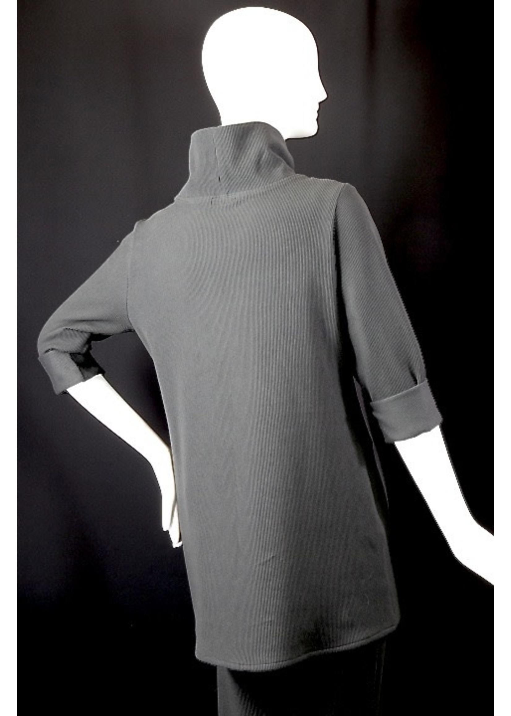 T2395-C156-XP-Charcoal Knit Tunic +4”Sleeves Narrowed