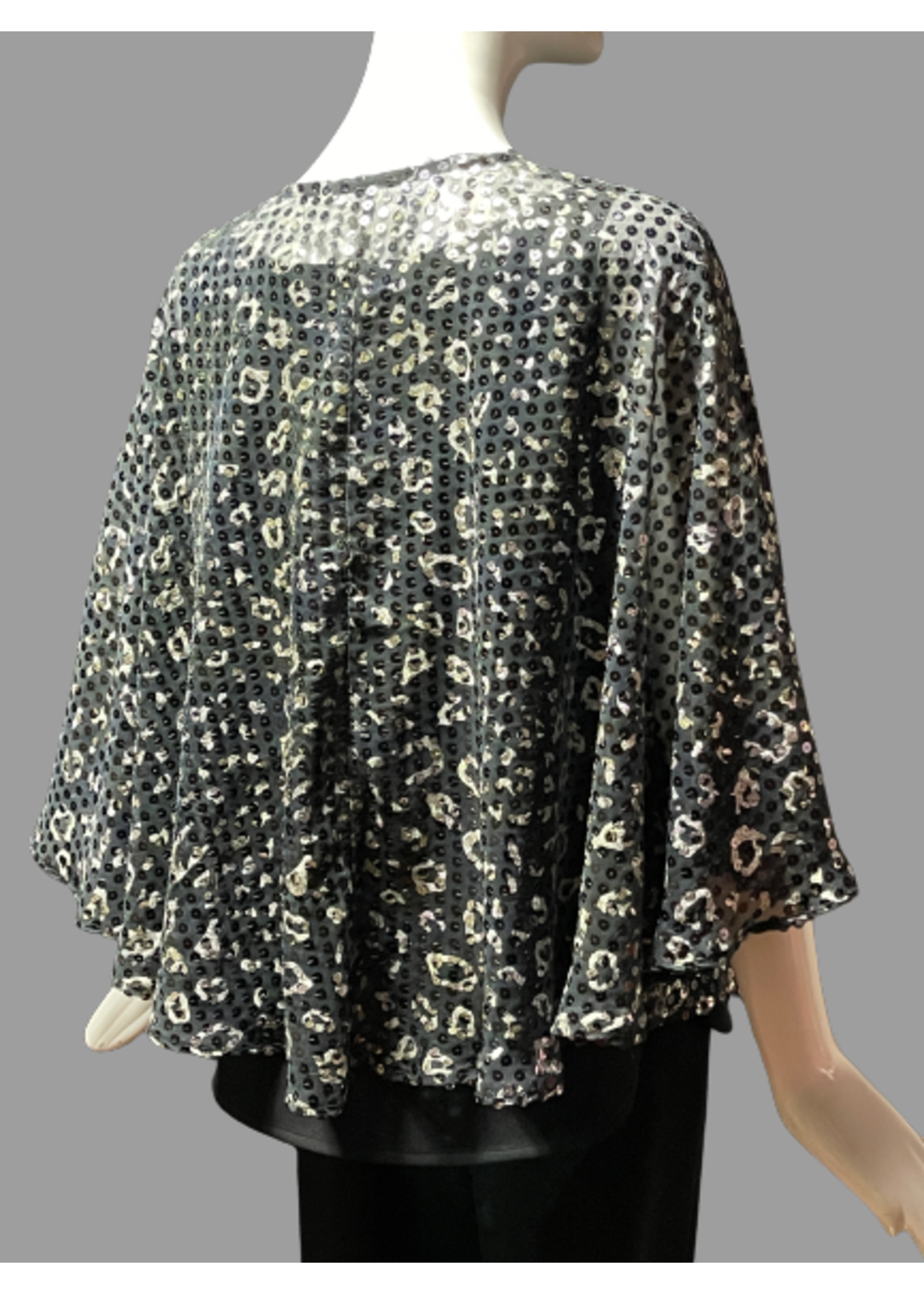 SH902-S1699-O/S-Sequin Poncho