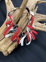 AC01-4548-21 Black,white & red curly leather Necklace