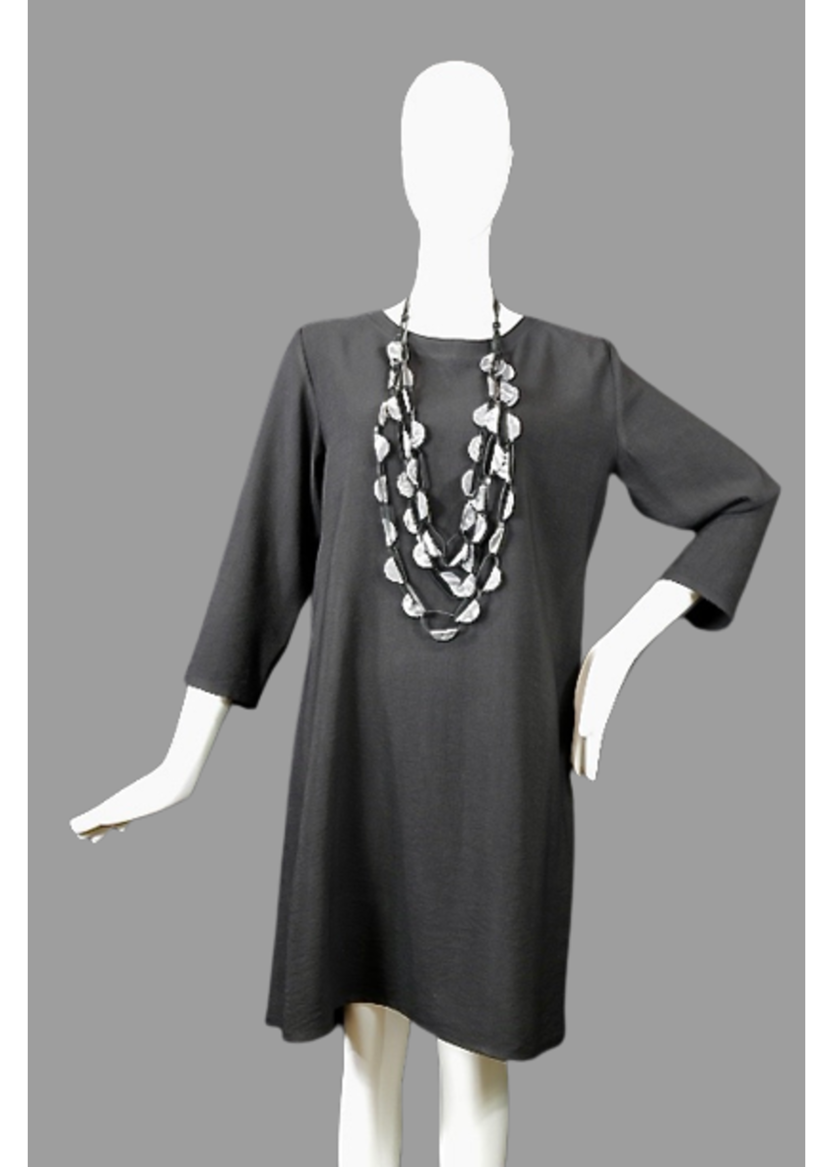 DC306-MS001-BLACK sophia swing dress