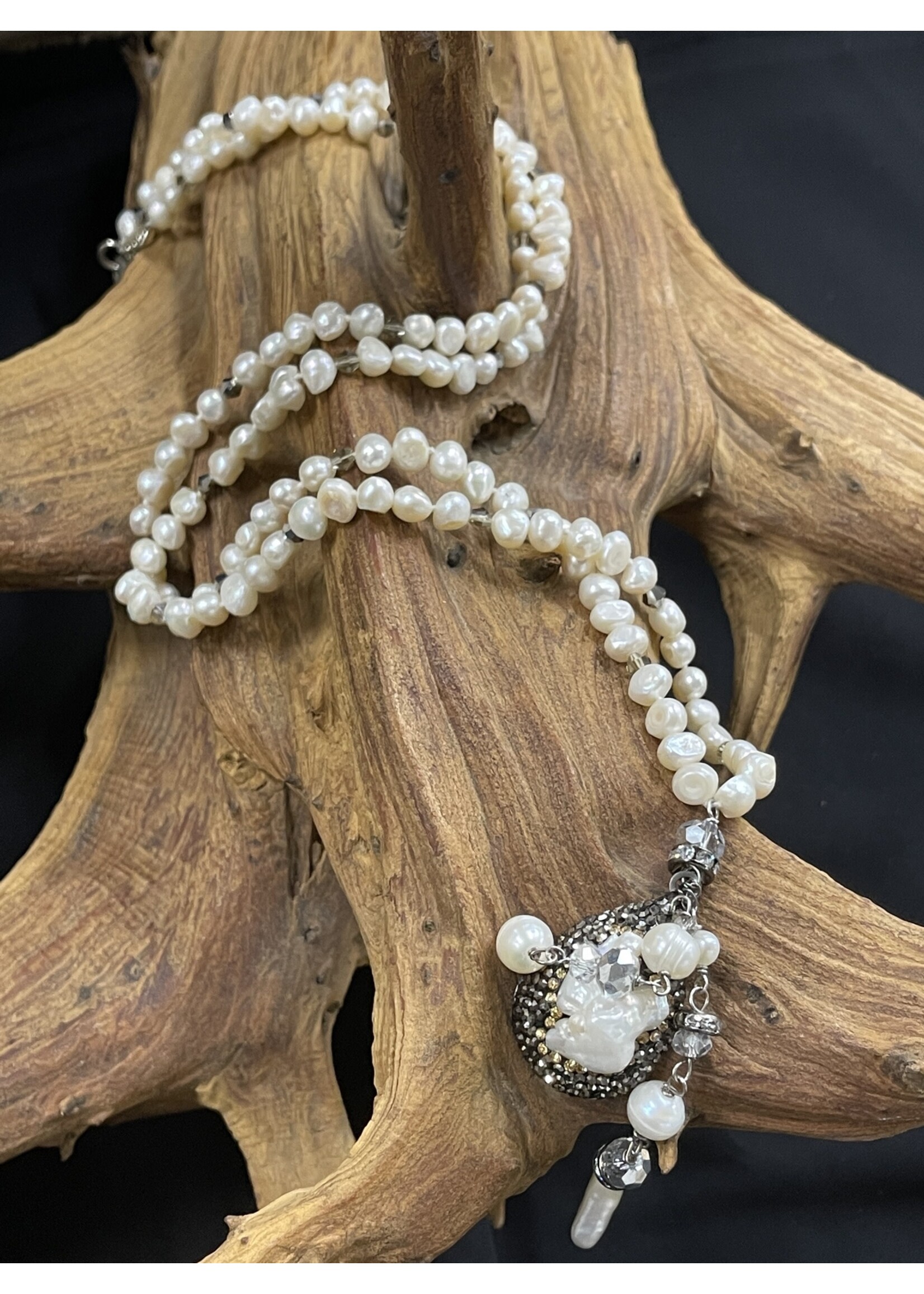 AC01-4043-18 Long White Pearls with Barroco Pendant Necklace