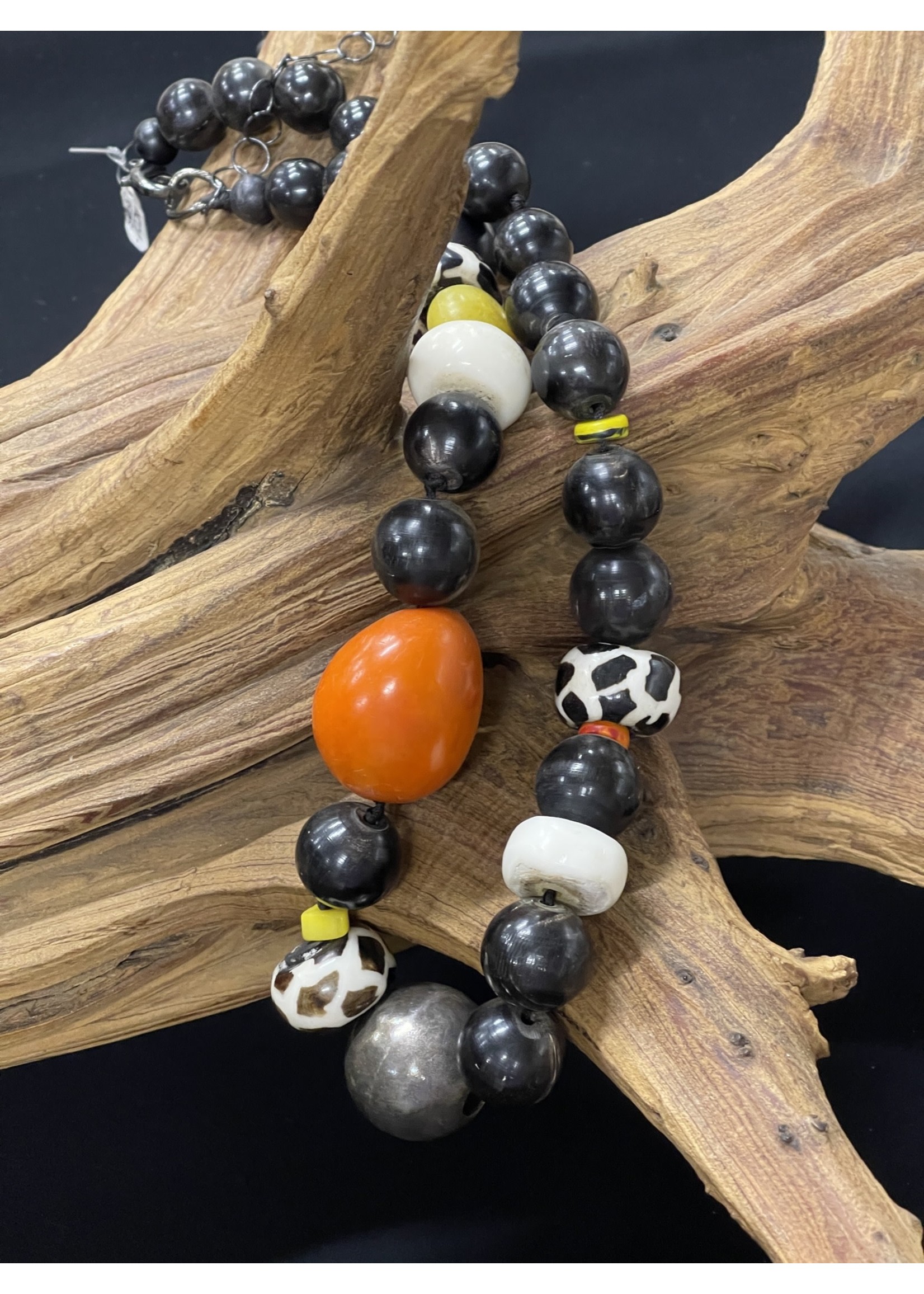 AC01-3805-18 Black, white & yellow horn, silver ball & orange coconout bead necklace