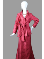 S7009-S2078-S-Red silk doupioni fishtail skirt