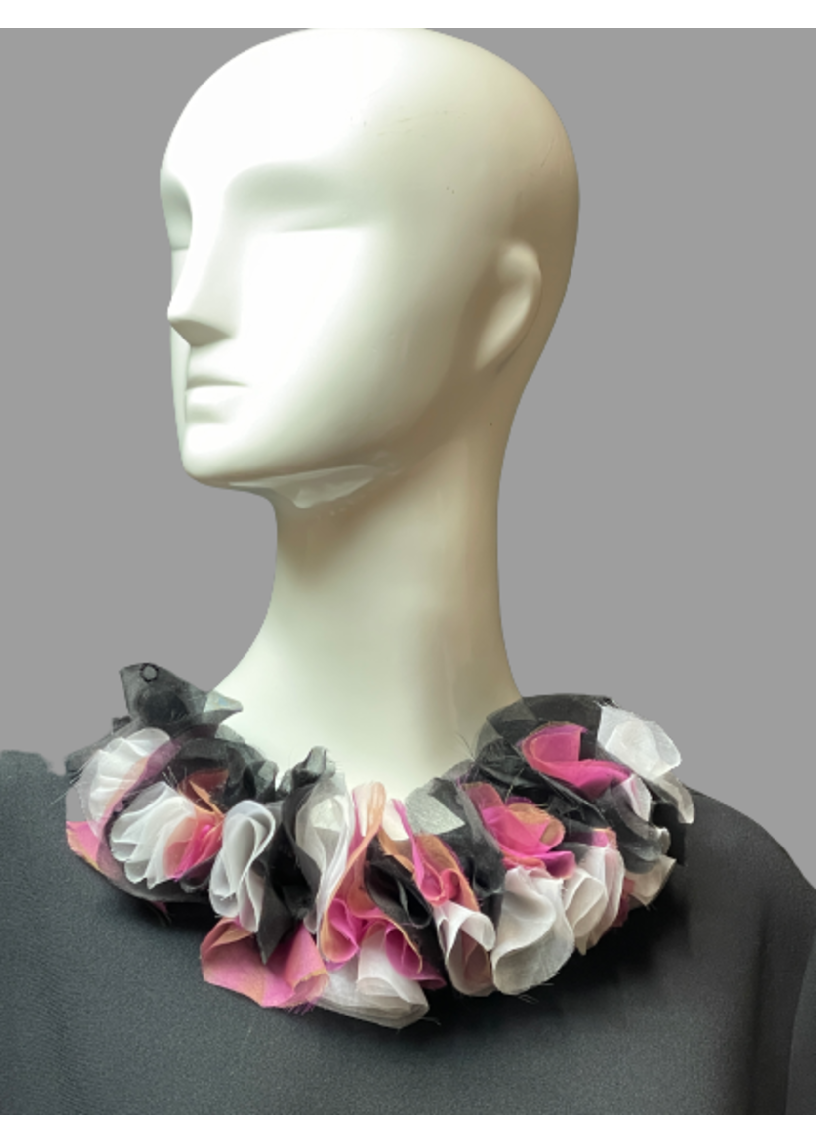 AC01-4810-23 Raspberry,black & white fabric necklace on Black  leather