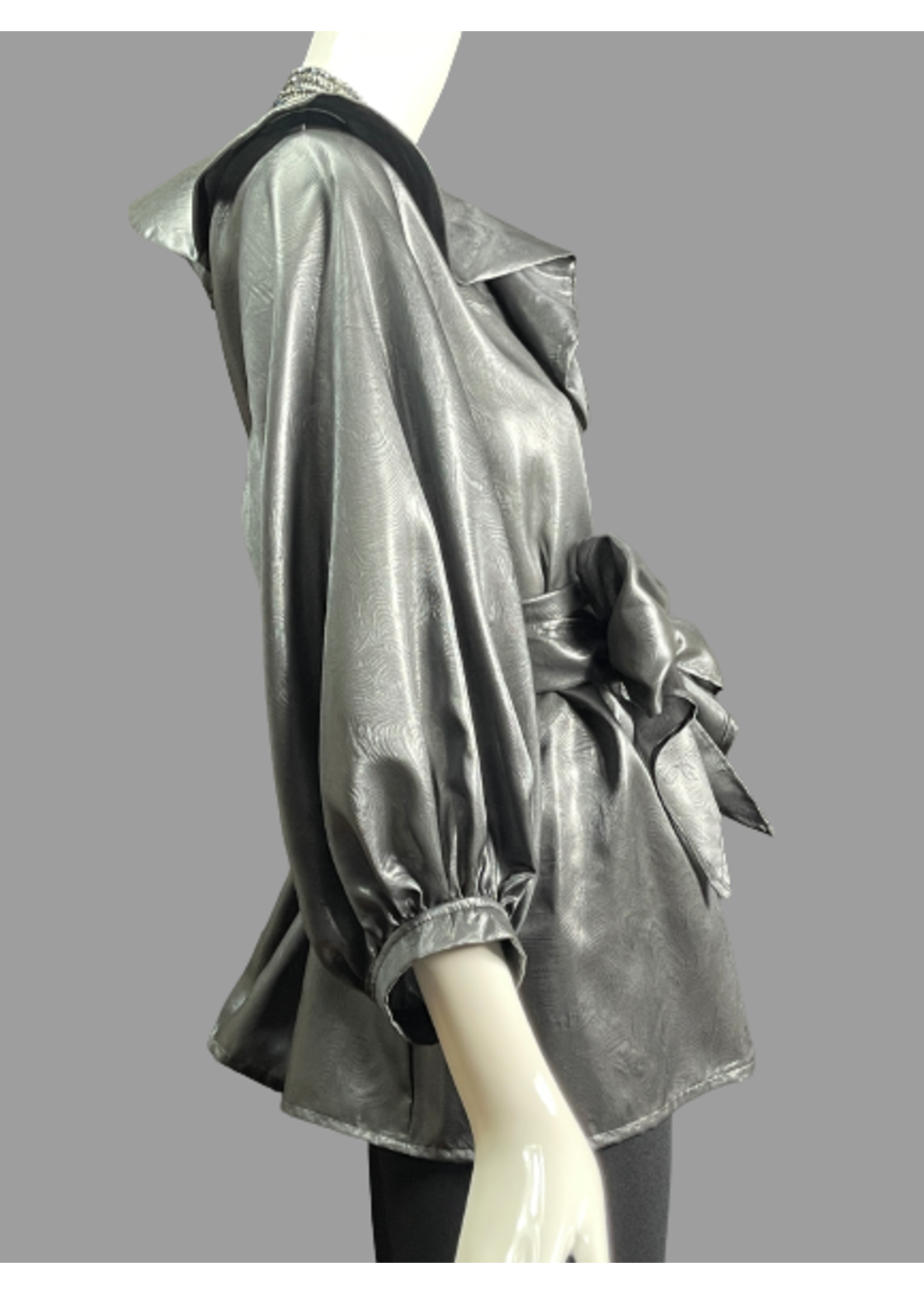 J6119-S1514-S-Gray Silk Jacket W/ sash