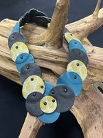 AC01-4602-21 Black,Turquoise & putty leather Dots necklace