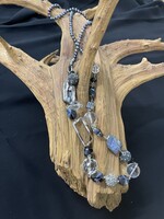 AC01-4870-23 Gray pearls & clear crystal long necklace
