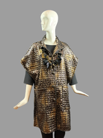 C859-F5-O/S Gold&Black Fur Cape/coat O/S