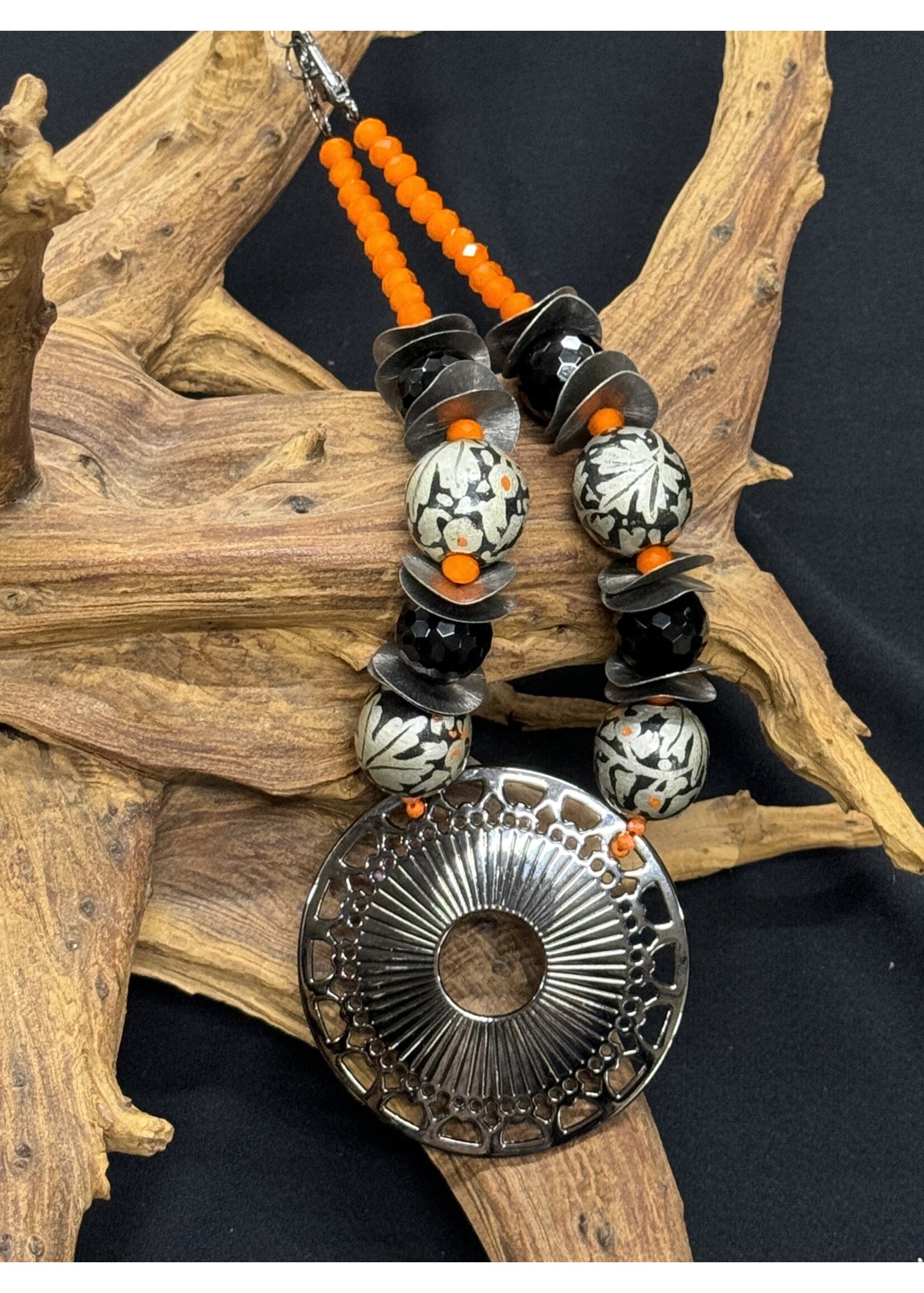 AC01-4952-24 Gunmetal Pendant ,orange & black Necklace