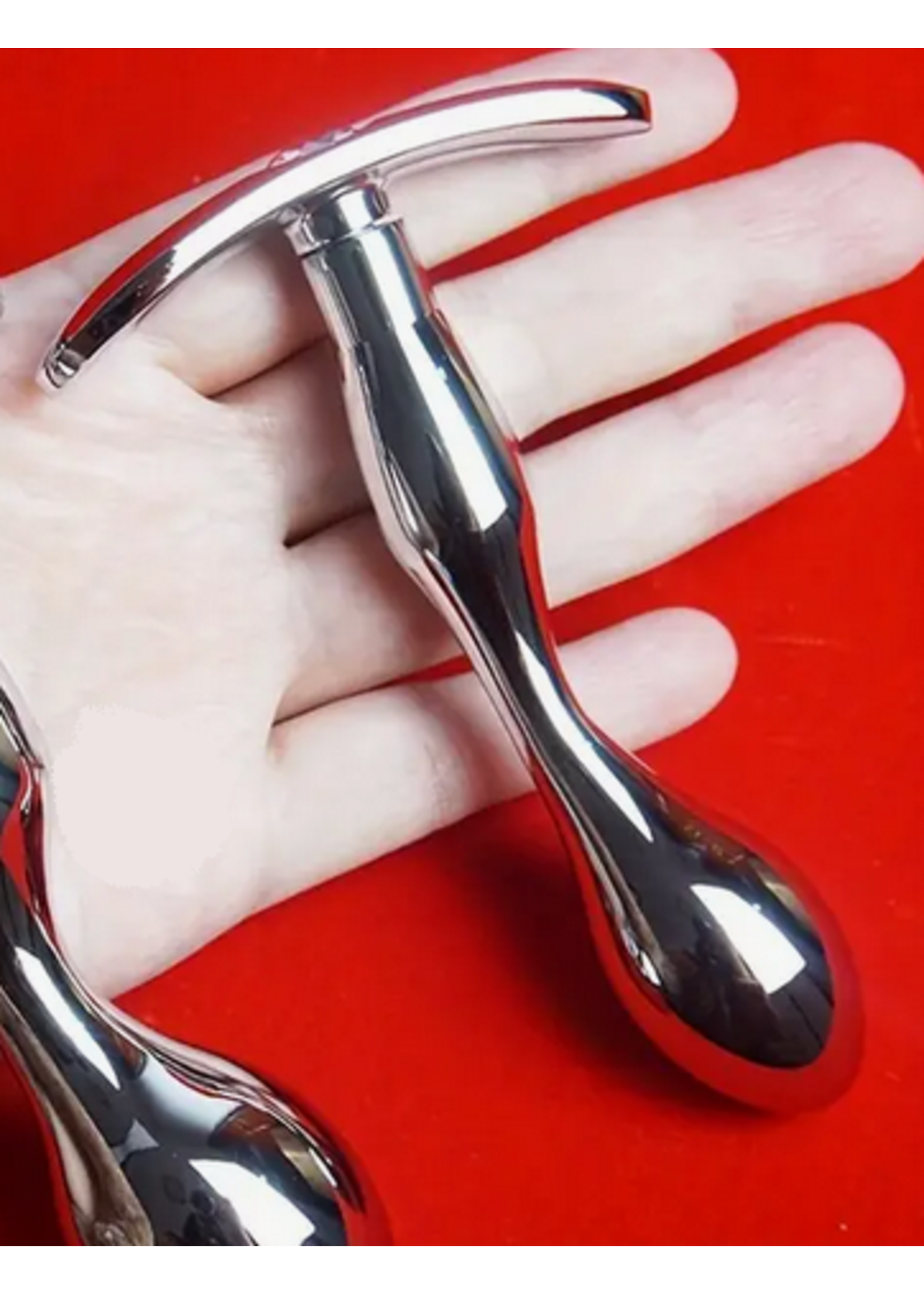 Gem Arc – Curved Aluminum Alloy Butt Plug Small