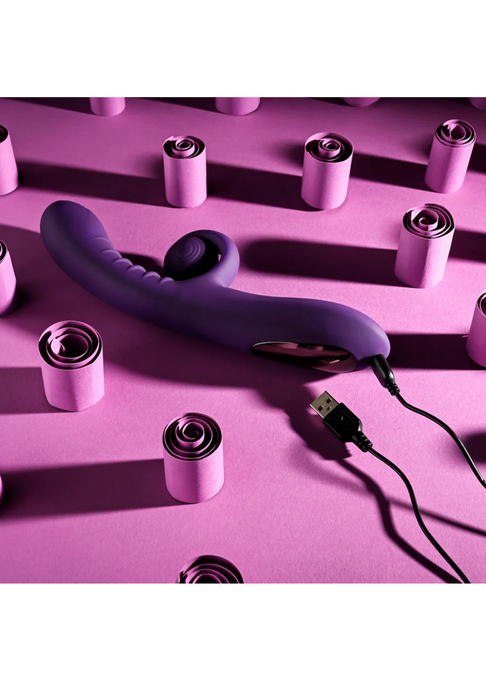Playboy Playboy Curlicue