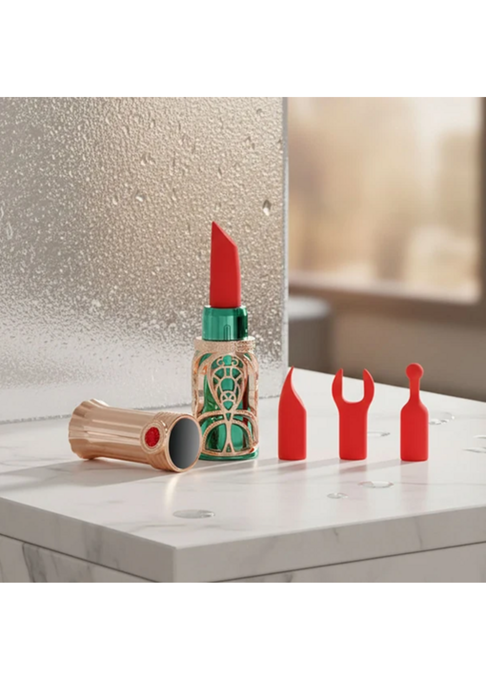 Emerald Kiss Lipstick – Green and Rose Gold