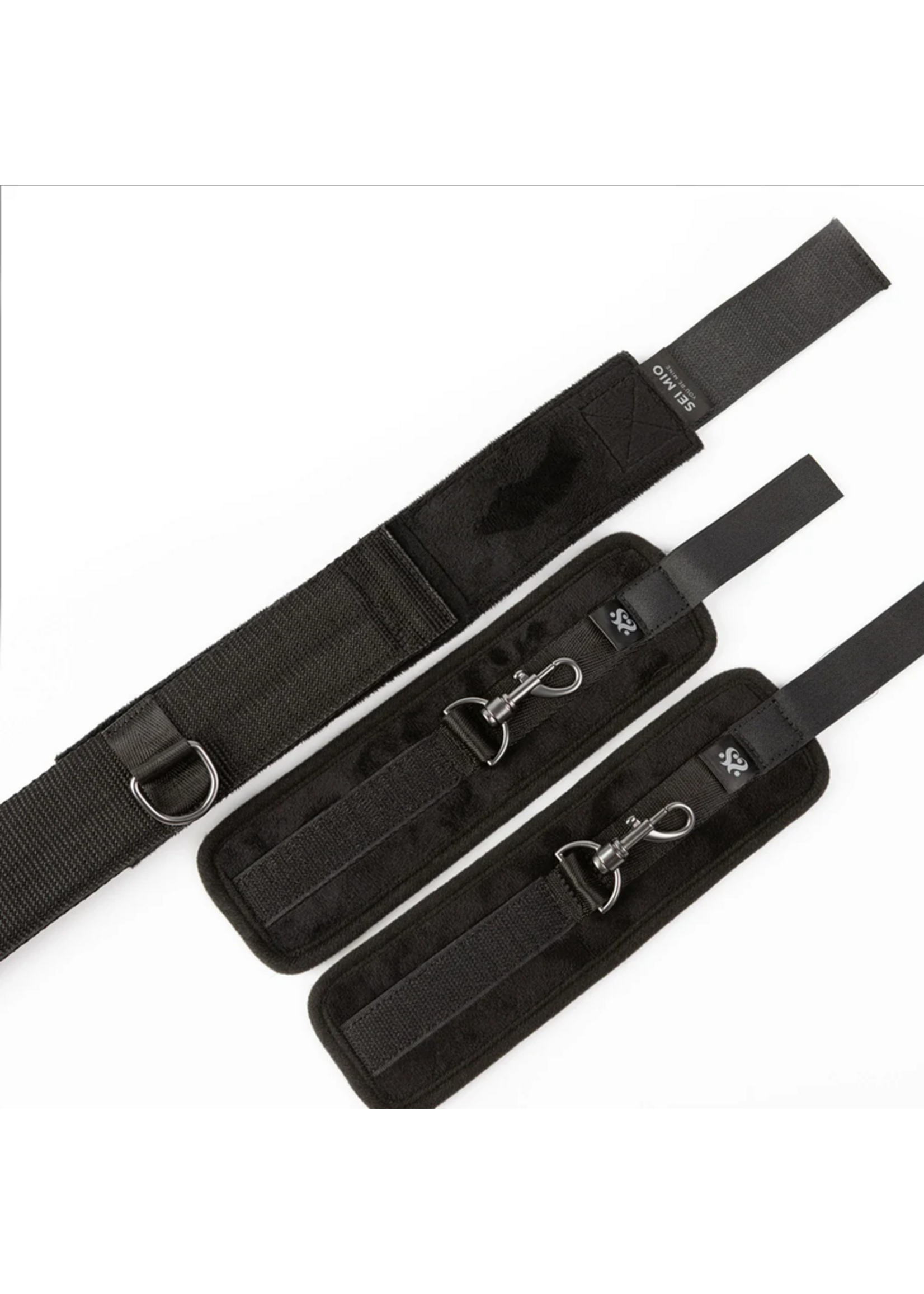 Sei Mio Spread the Love Bar and Cuffs