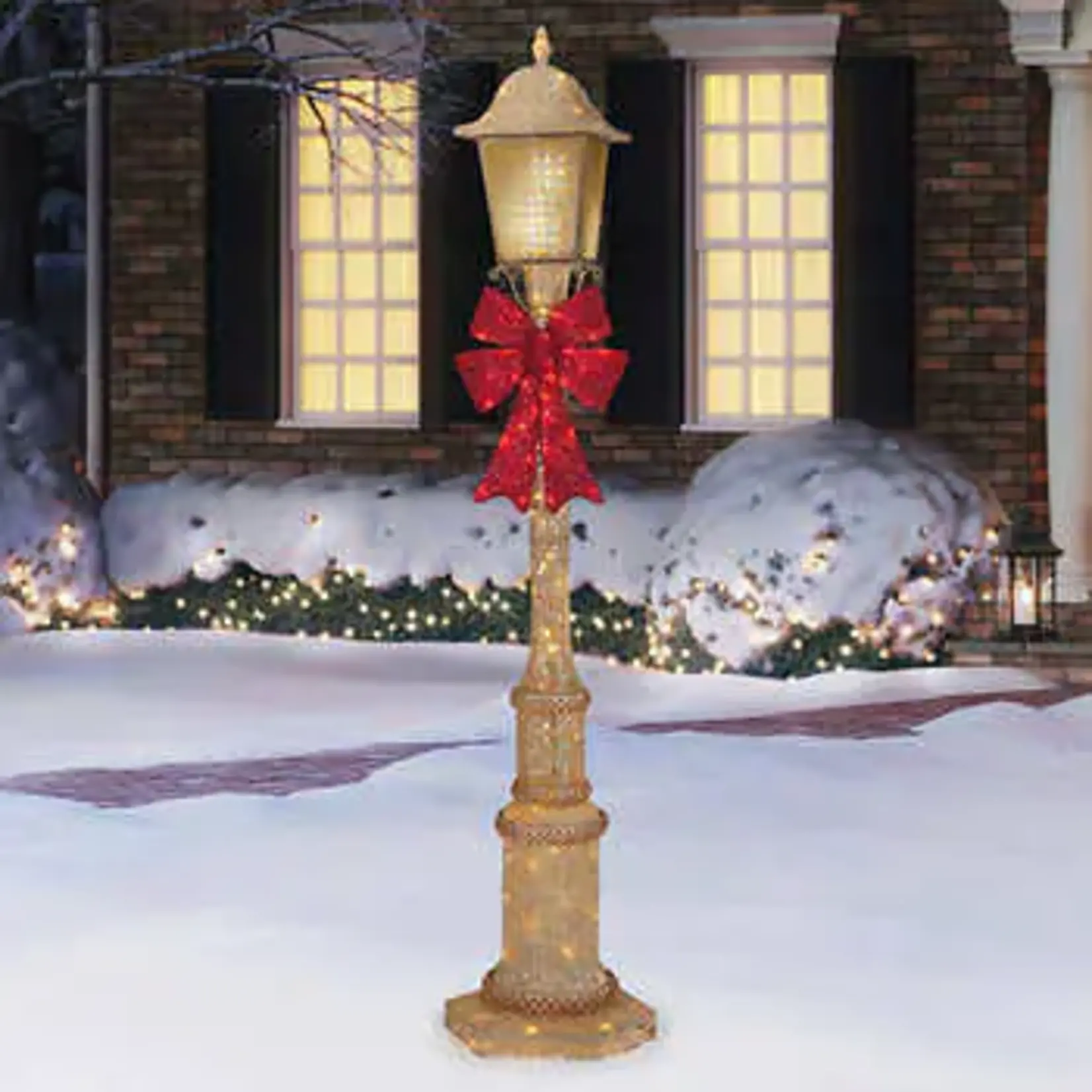 2.1 m (7 ft.) Glittering Christmas Street Lamp