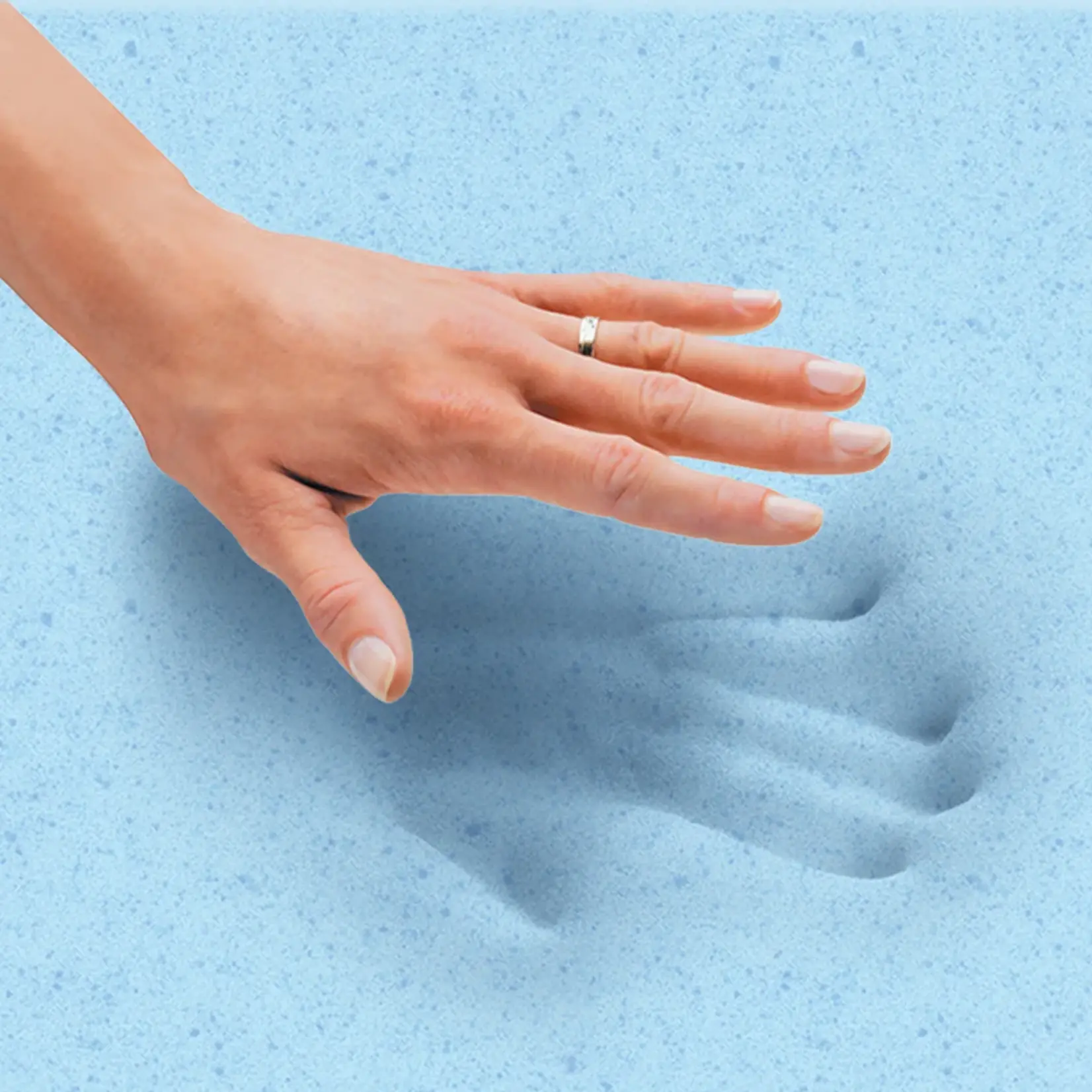 Novaform: Soothing Cool Plus Pillow