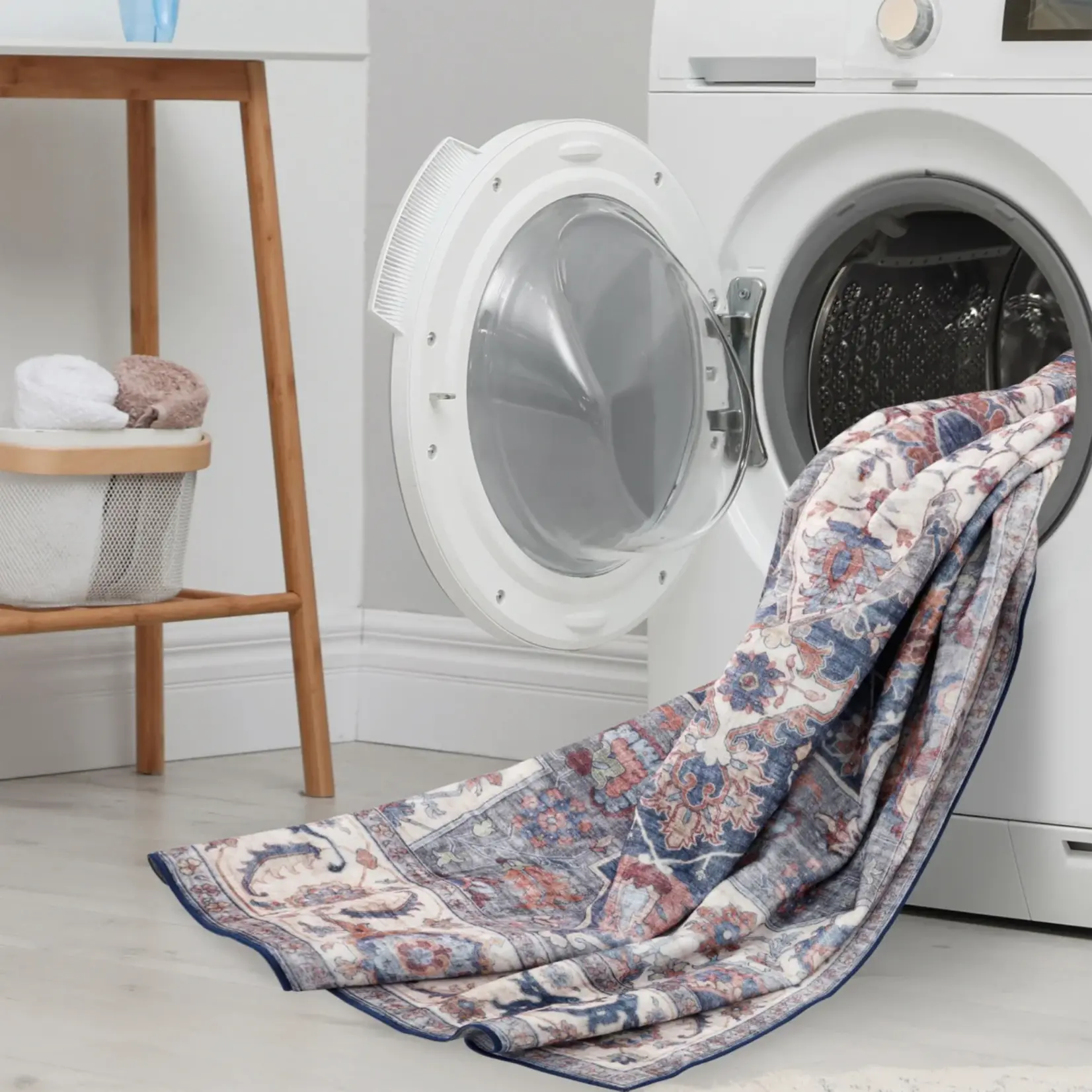 WYATT AND ASH RUG - 72x108in, machine washable