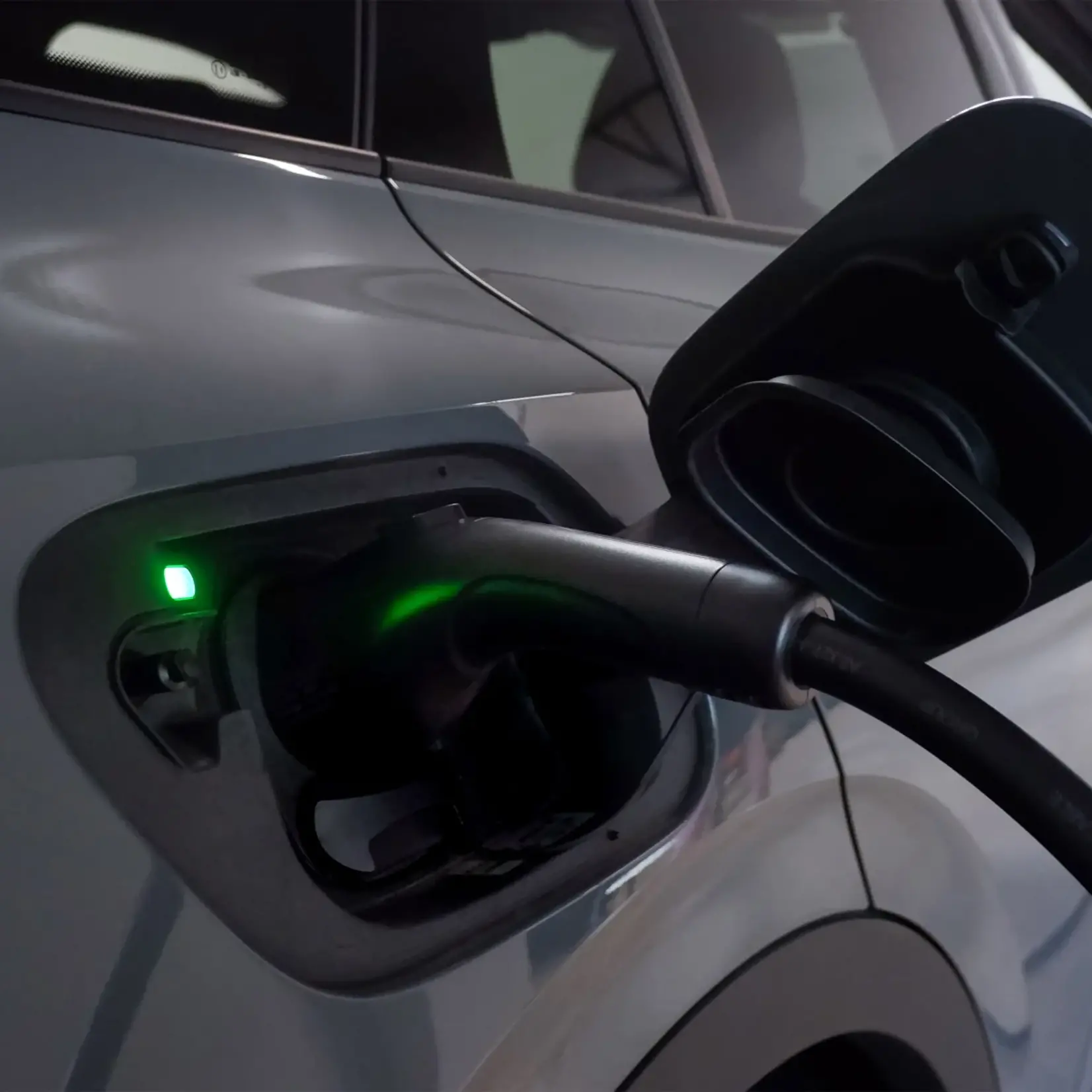 Battery Tender eCharge 40 A Level 2 Home Electric Vehicle Charger
