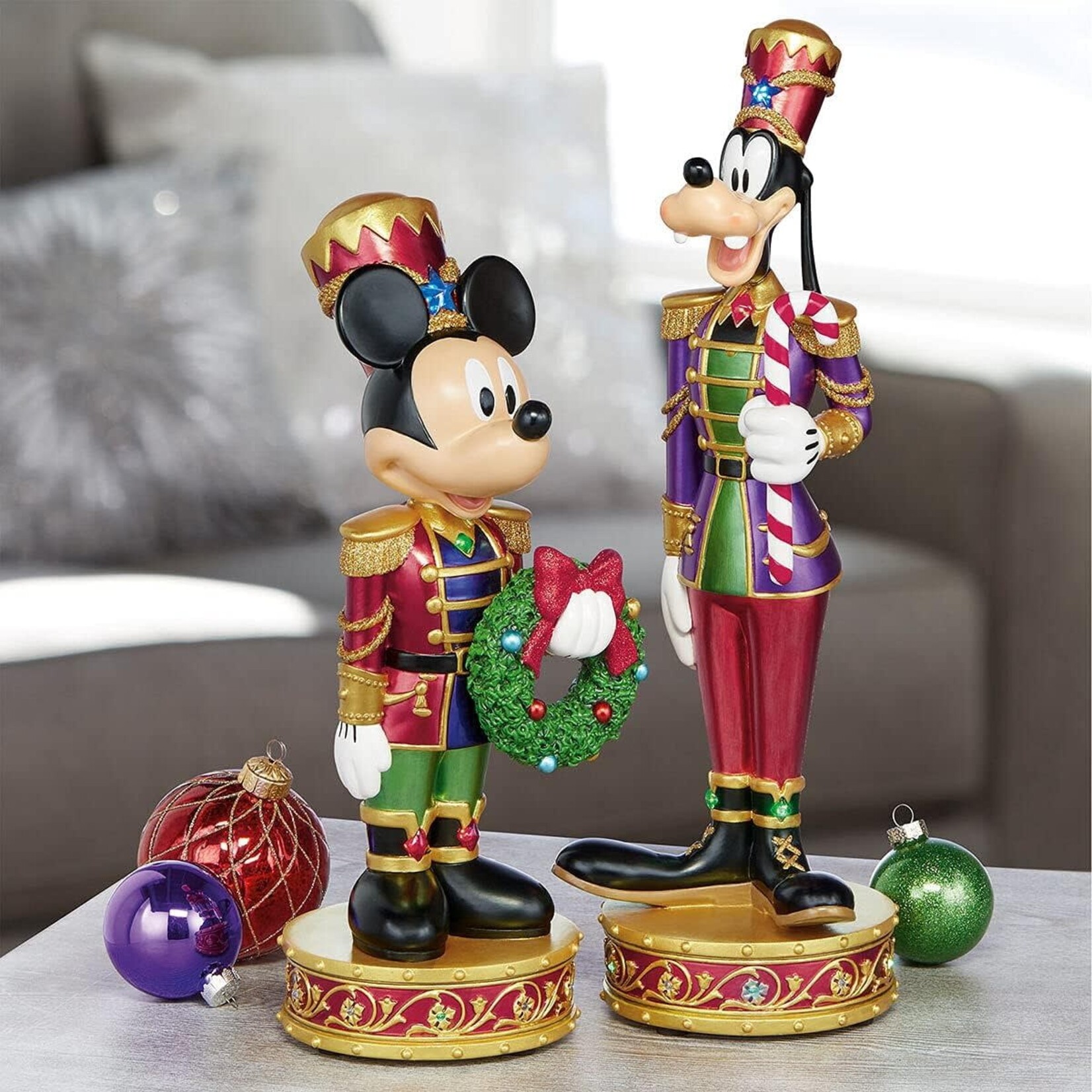 Mickey and Goofy Nutcrackers with Lights and Music - 2-piece