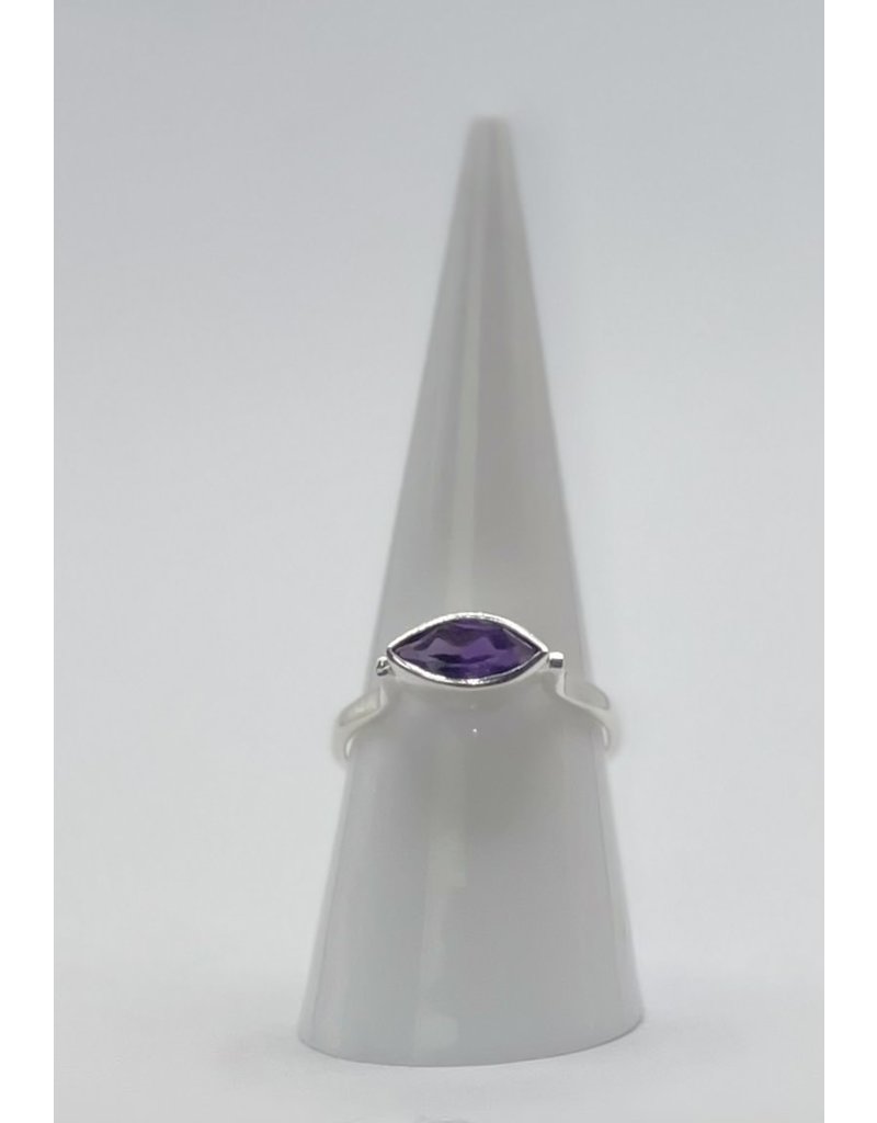 Divine Sight Ring - Amethyst - Size 7.5