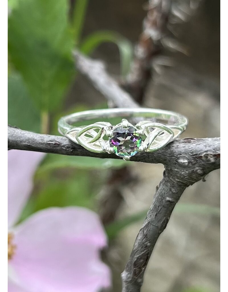 Ring Size 10 - Celtic Dream - Mystic Topaz