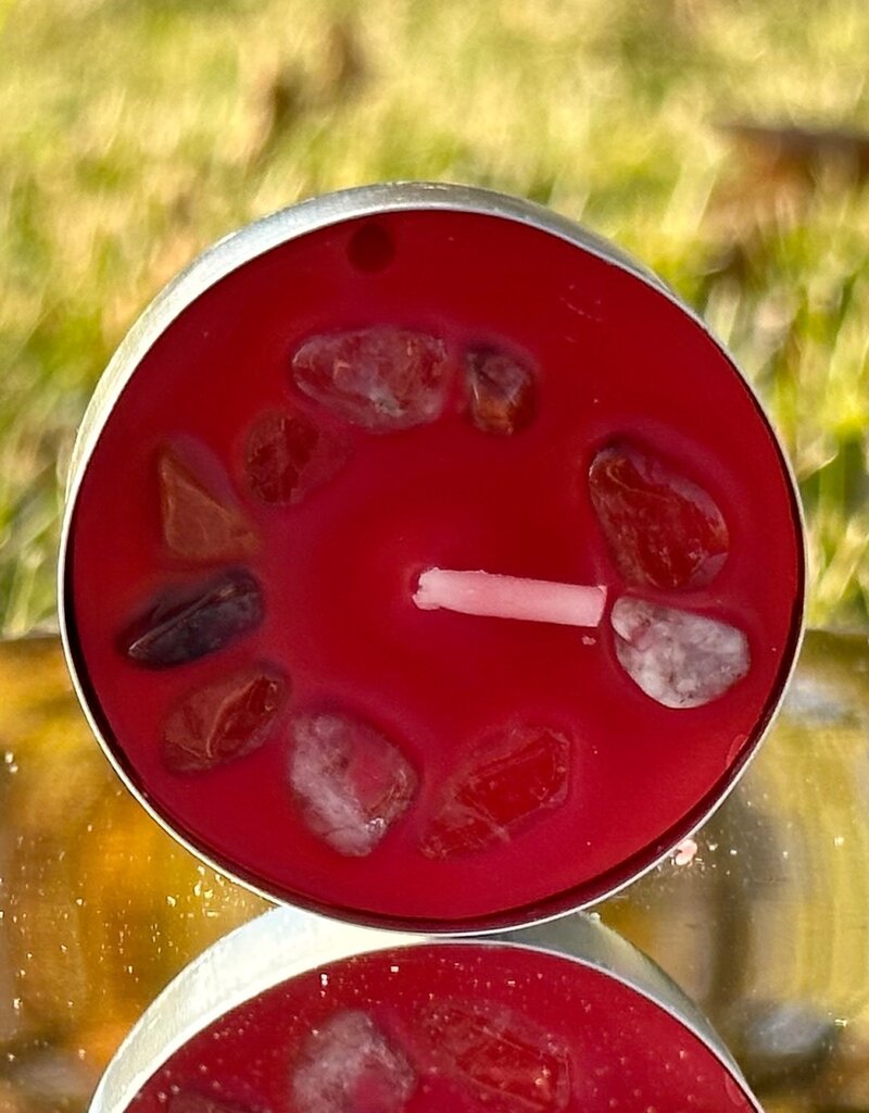 Crystal Infused Tea Light - Clear Quartz / Razz Strawberry