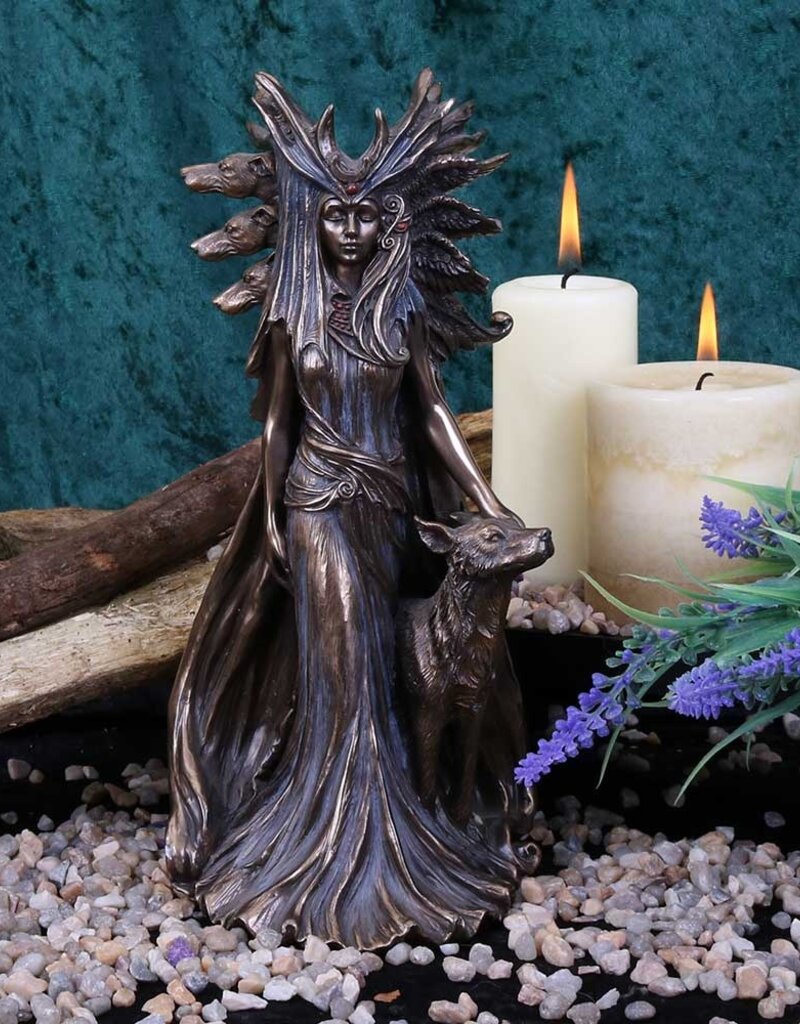 Nemesis Now Hekate Bronze (MP) 25cm