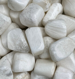Scolecite - Med Gemstone Tumbled
