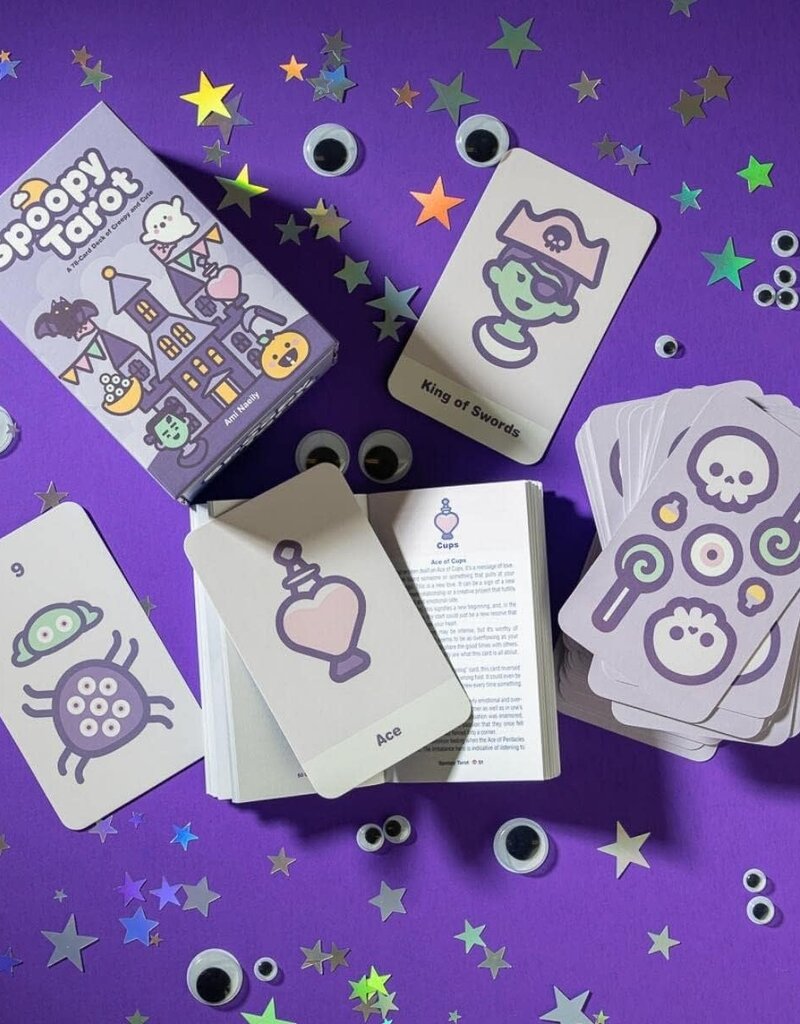 Spoopy Tarot: A 78-Card Deck of Creepy and Cute