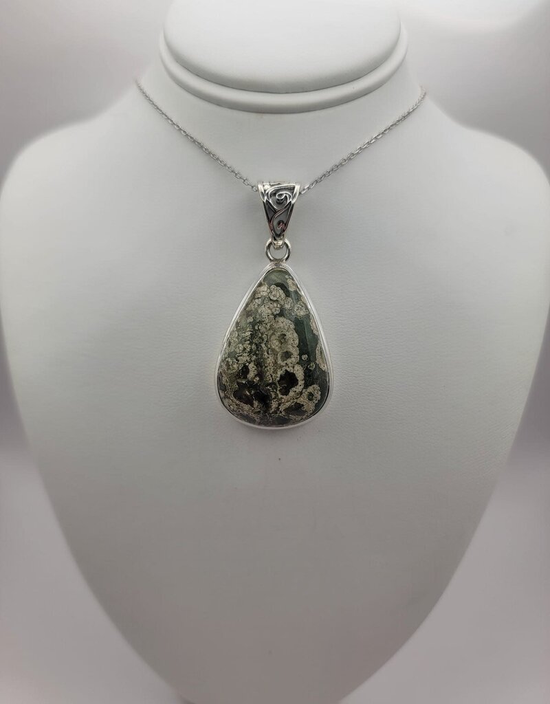 Turritella Pendant #8 - Gemstone