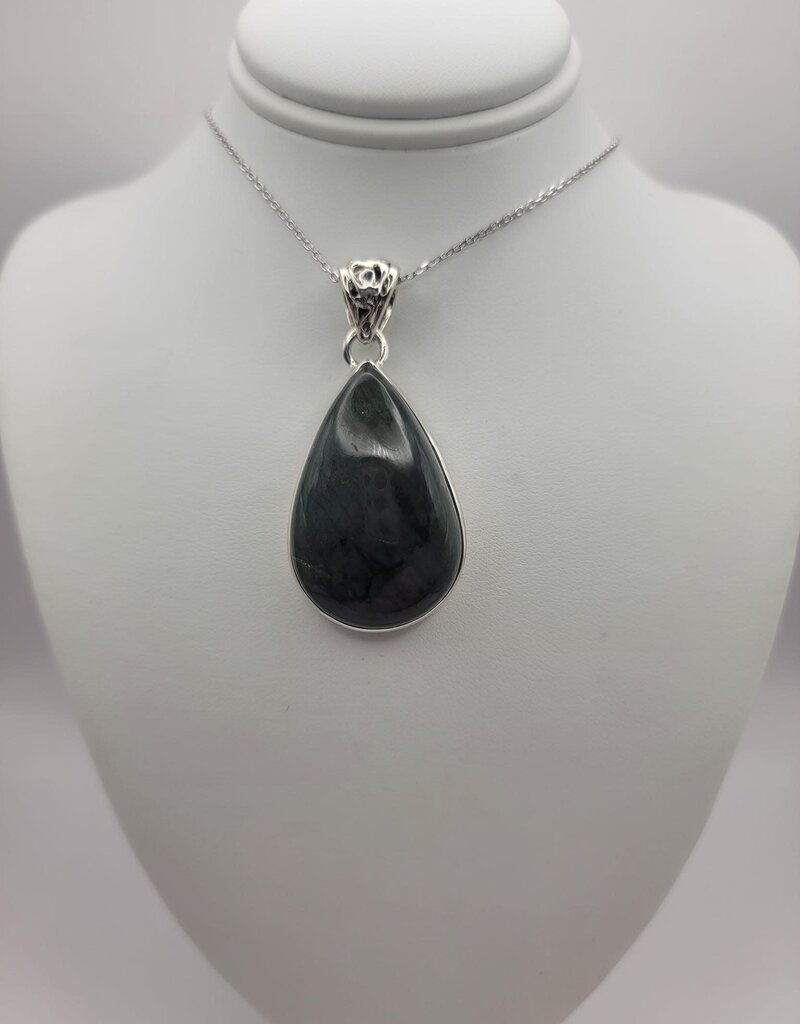 Labradorite Pendant #2 - Gemstone
