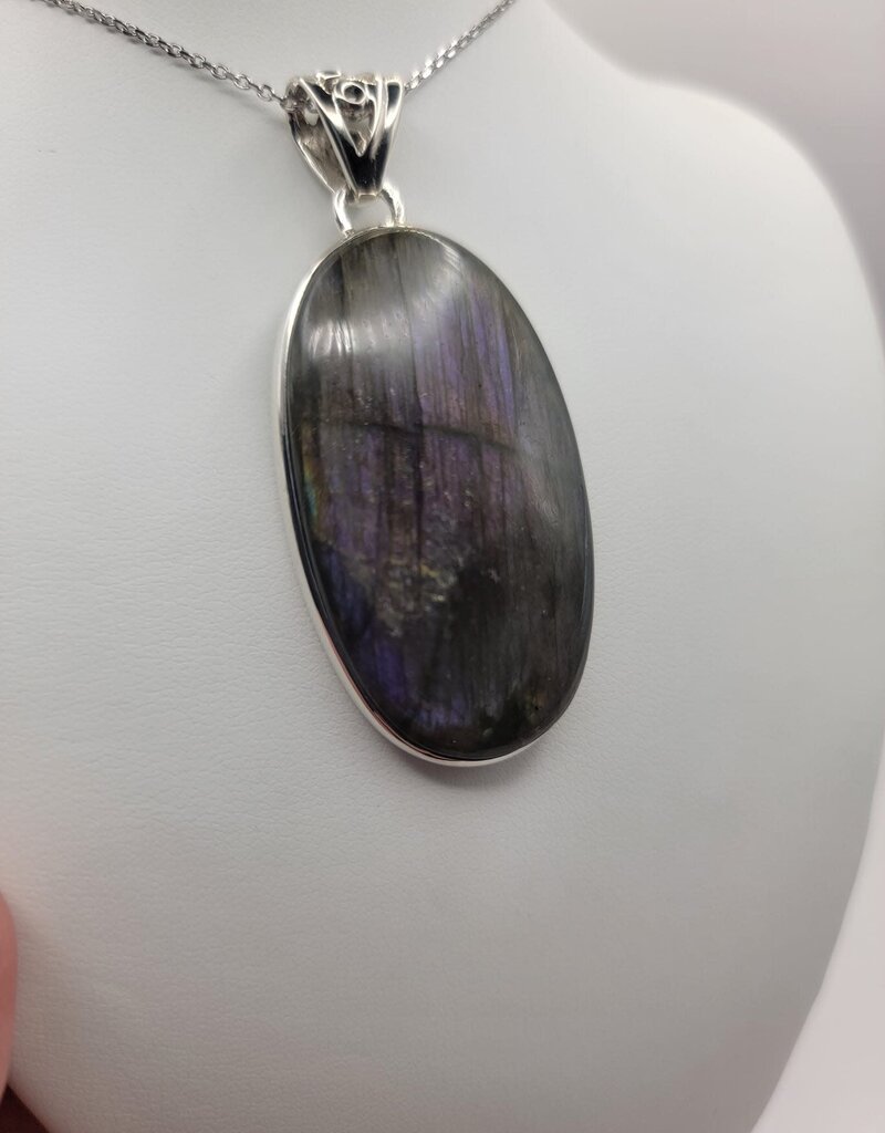 Labradorite Pendant #10 - Gemstone
