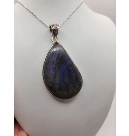 Labradorite Pendant #11 - Gemstone