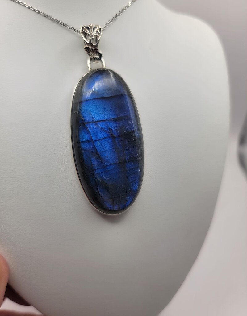 Labradorite Pendant #17 - Gemstone